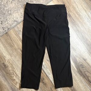 GapBody Women's Black Leggings 🎄